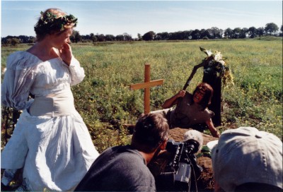 dl2.jpg (41744 Byte)