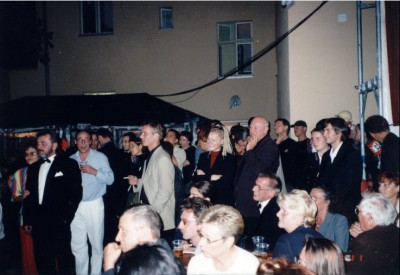 prem8.jpg (32486 Byte)